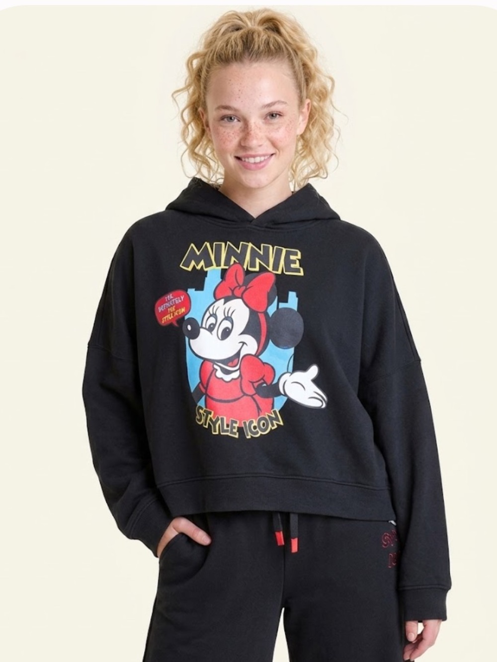 Macy’s Minnie Mouse Style Icon Black Pullover Hoodie - Size Large